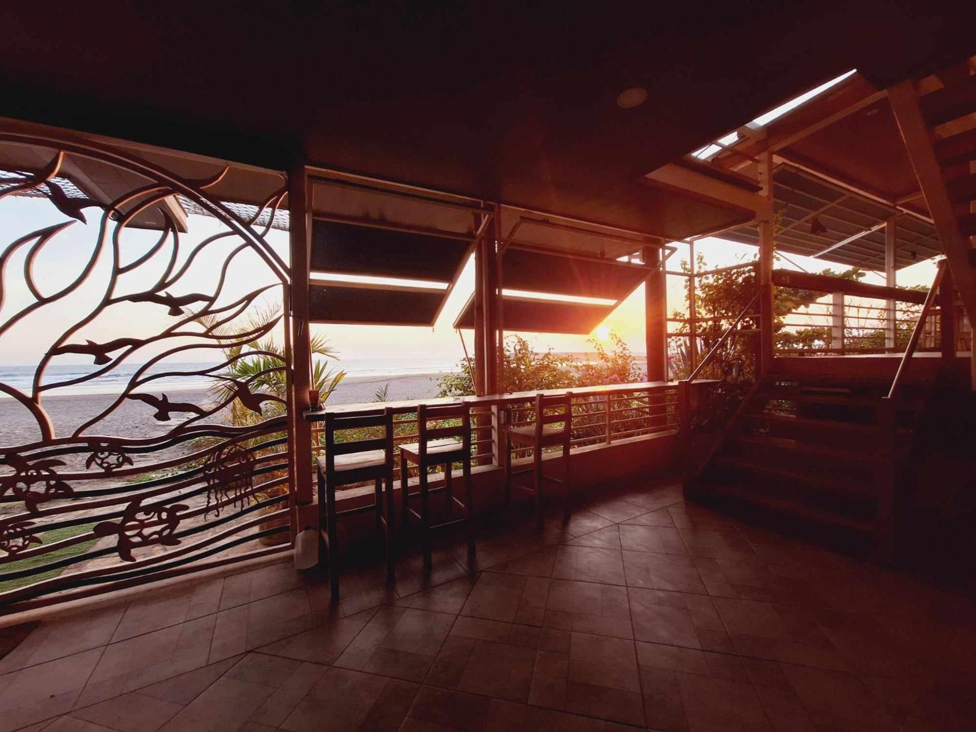 Sirena Surf Lodge Miramar Nicaragua Екстериор снимка
