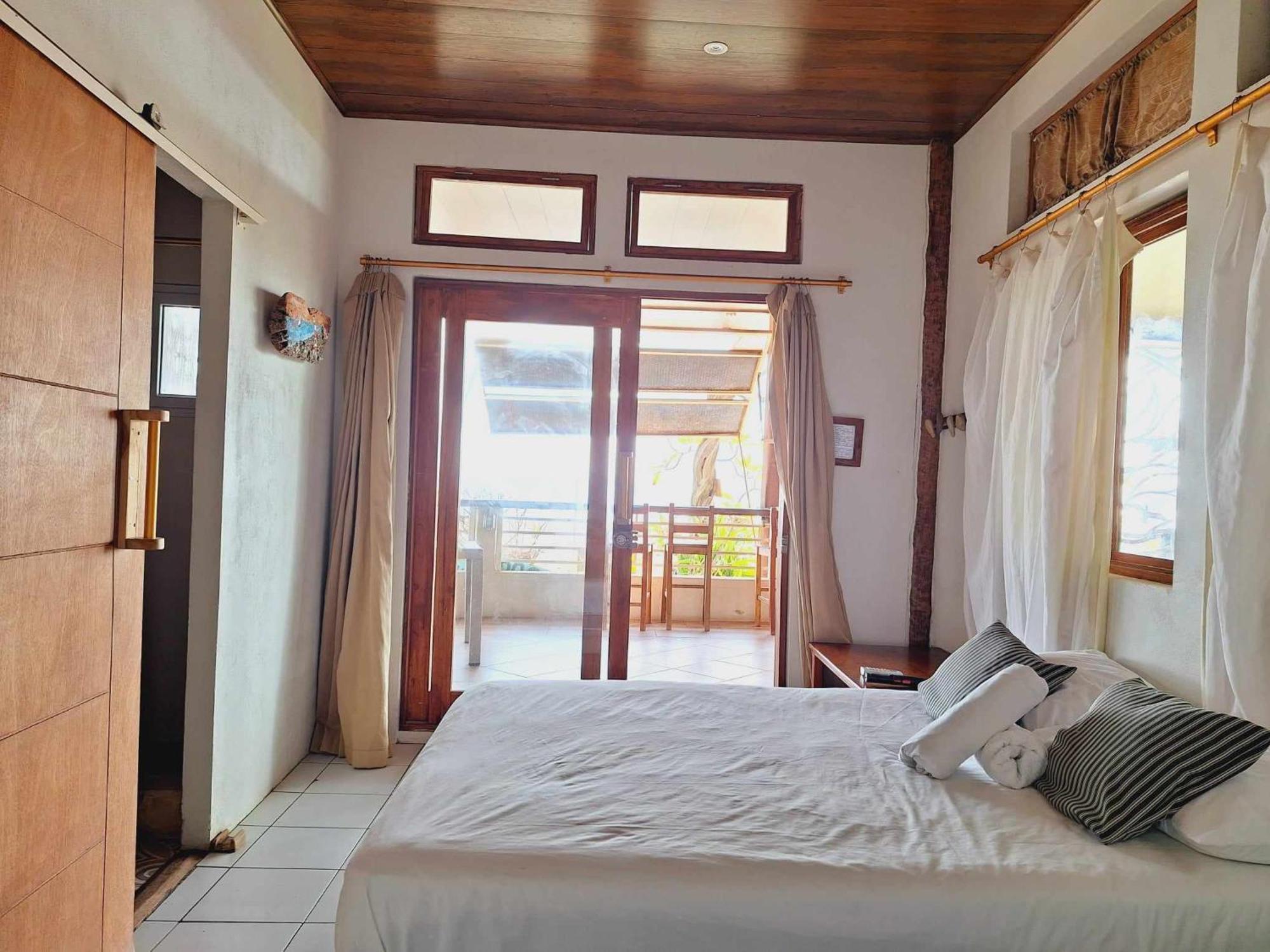 Sirena Surf Lodge Miramar Nicaragua Екстериор снимка