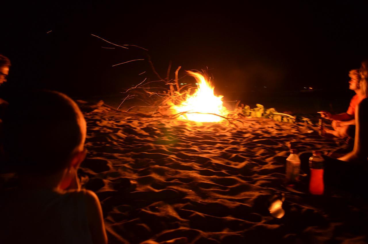 Sirena Surf Lodge Miramar Nicaragua Екстериор снимка