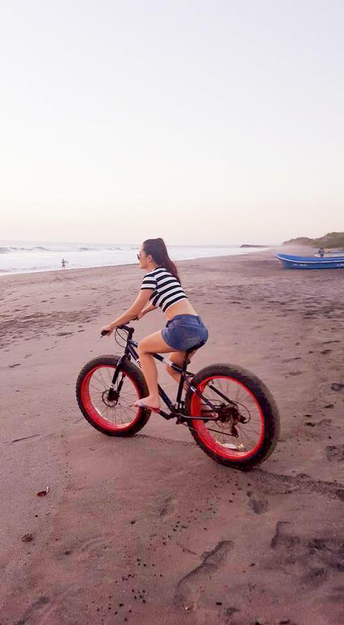 Sirena Surf Lodge Miramar Nicaragua Екстериор снимка